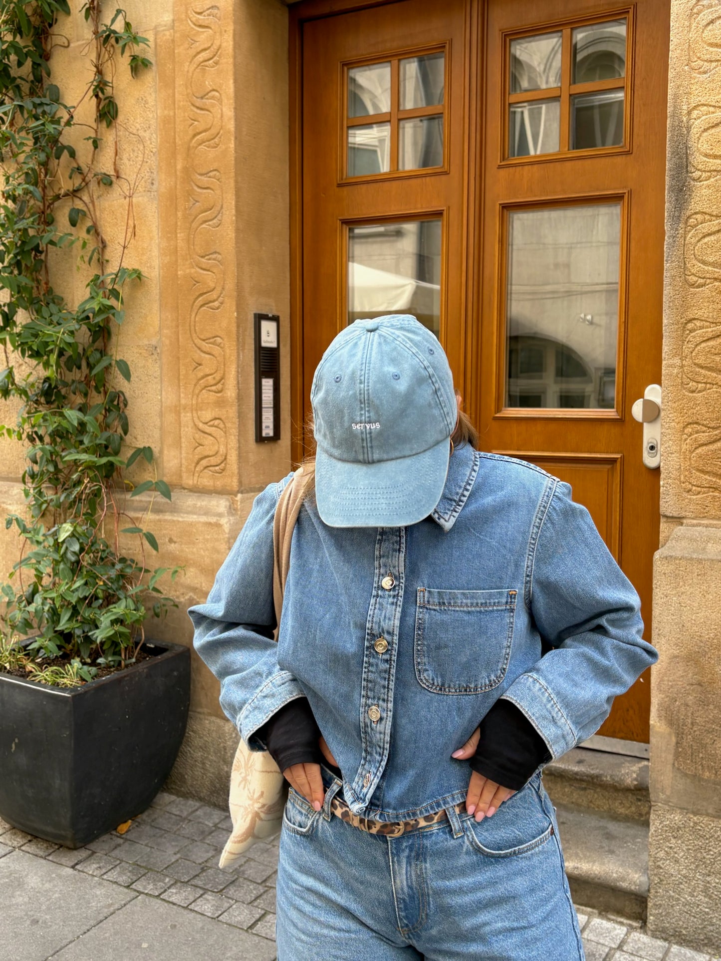 Cap Munich "Servus" - Vintage Light Denim
