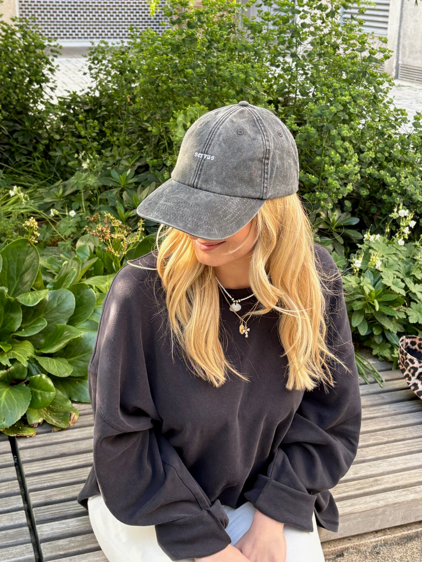 Cap Munich "Servus" - Vintage Black